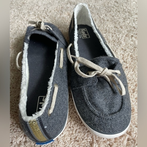 KEDS | WOMENS KEDS GREY WOOL SLIDES + REAR SHIMMER GOLD STRIPE, SIZE 10 - Picture 2 of 4